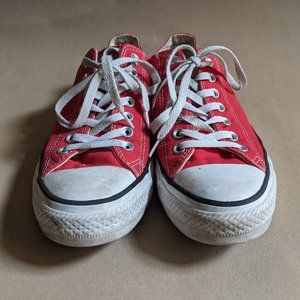 Converse Chuck Taylor Sneakers – Red